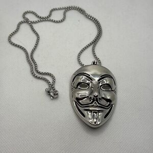 NWOT Stainless steel plated joker mask pendant with box chain